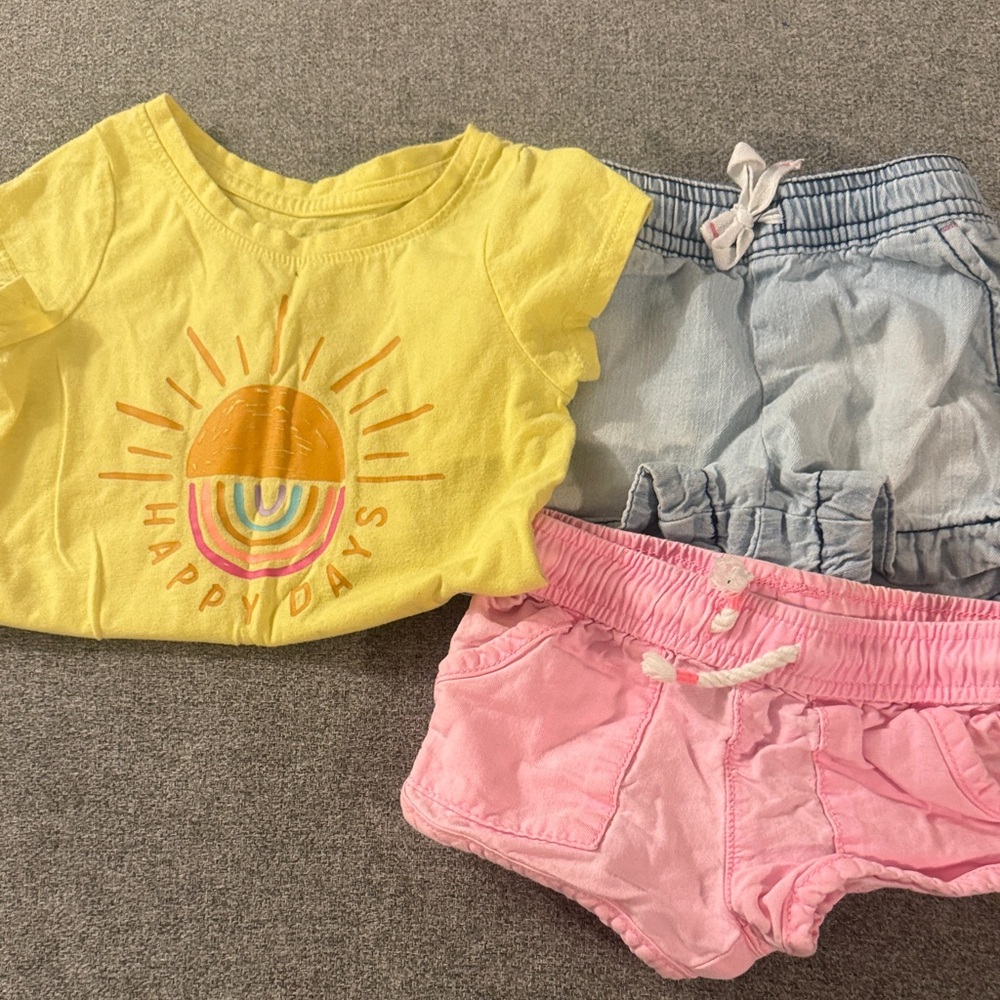 5/$15- Yellow 'Happy Days' Sun Tee with Pink and Light Blue Shorts